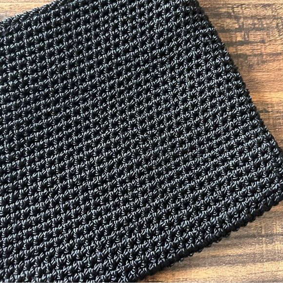 The SAK Black Woven Zip Top Crossbody Shoulder Mini Bag Purse - Picture 2 of 8